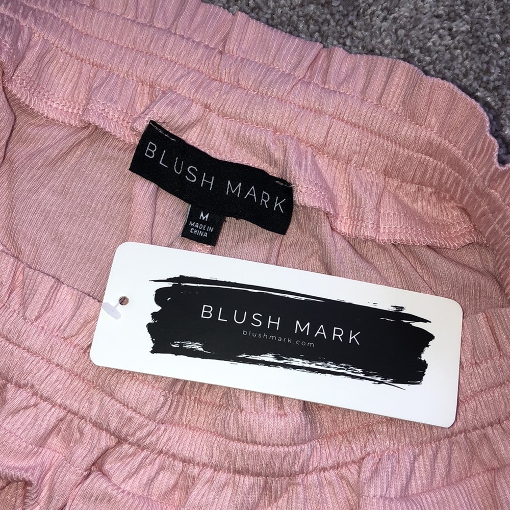 Pink Shorts - Picture 4 of 4